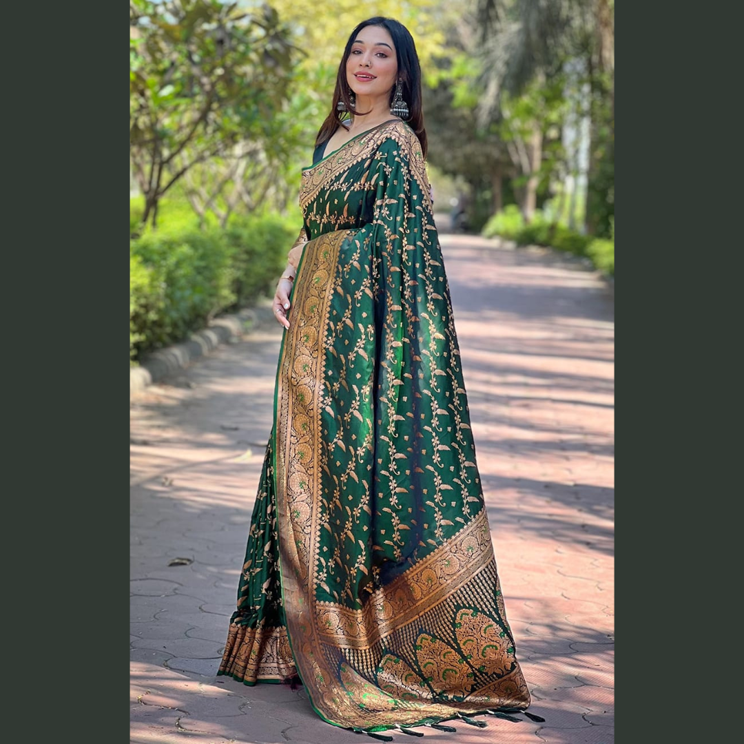 Pure Banarasi Katan Silk Saree with unstitched blouse piece - Green