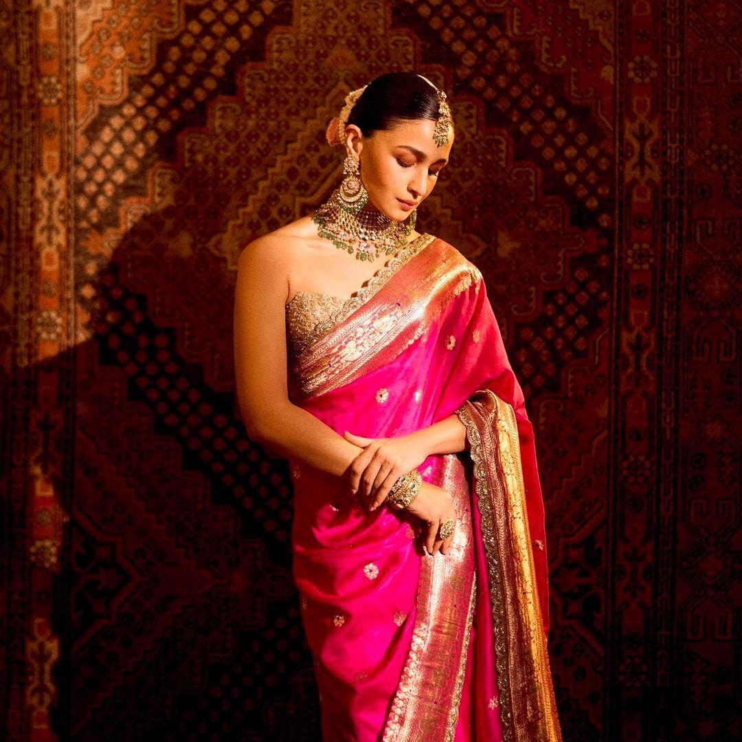 A Designer Organic Banarasi Sarees With Golden Lace X Alia Bhatt